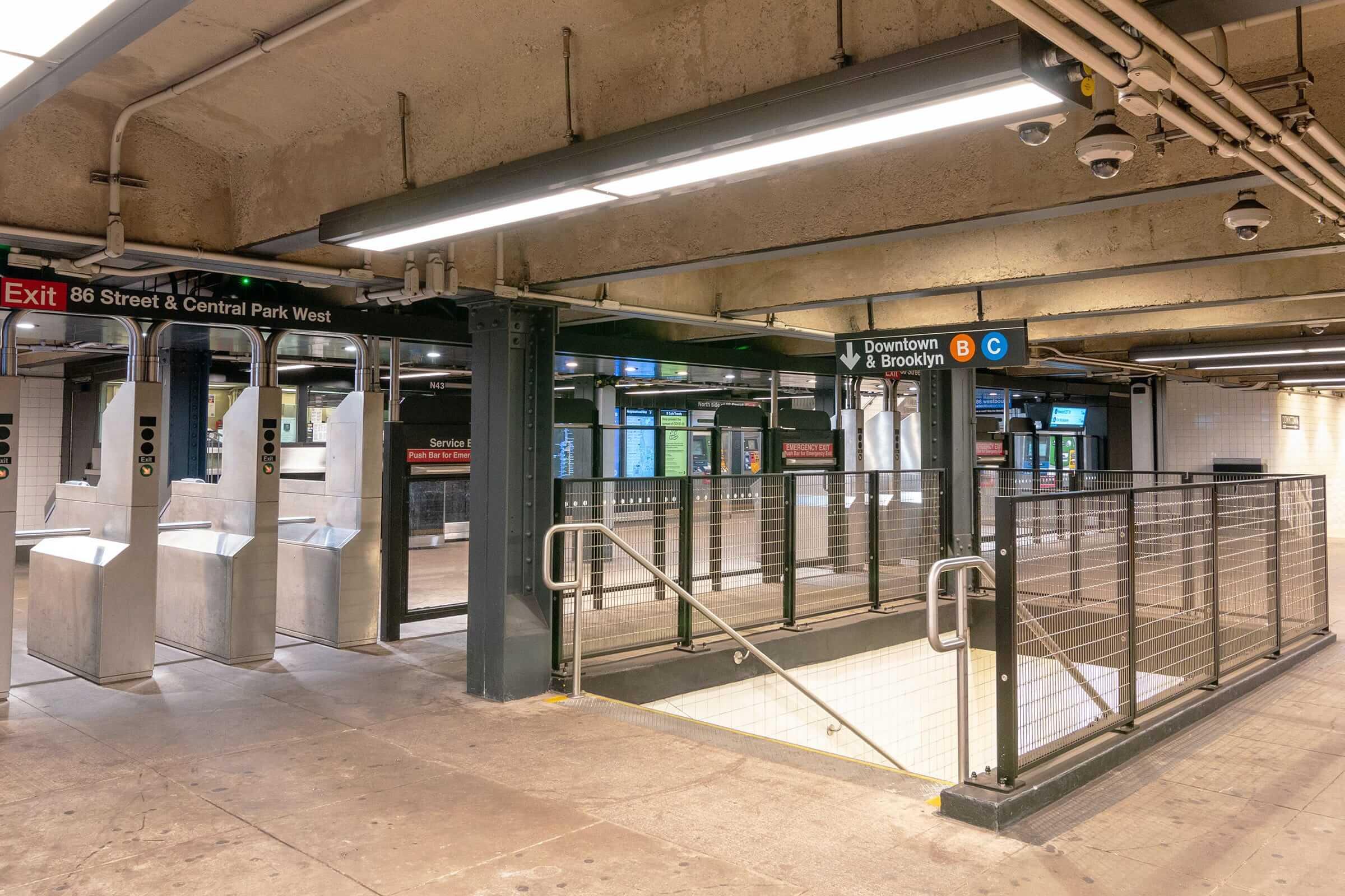 86st turnstile cameras - MKJ Communication